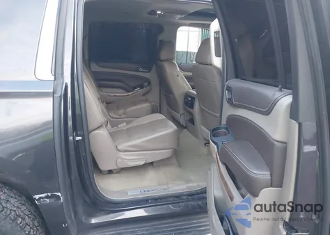 2017 Chevrolet Suburban Premier из США, поврежденный, VIN 1GNSKJKC4HR212415